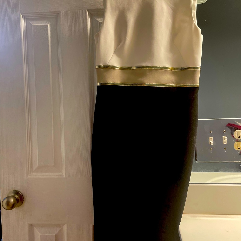 brand calvin klein , size 2